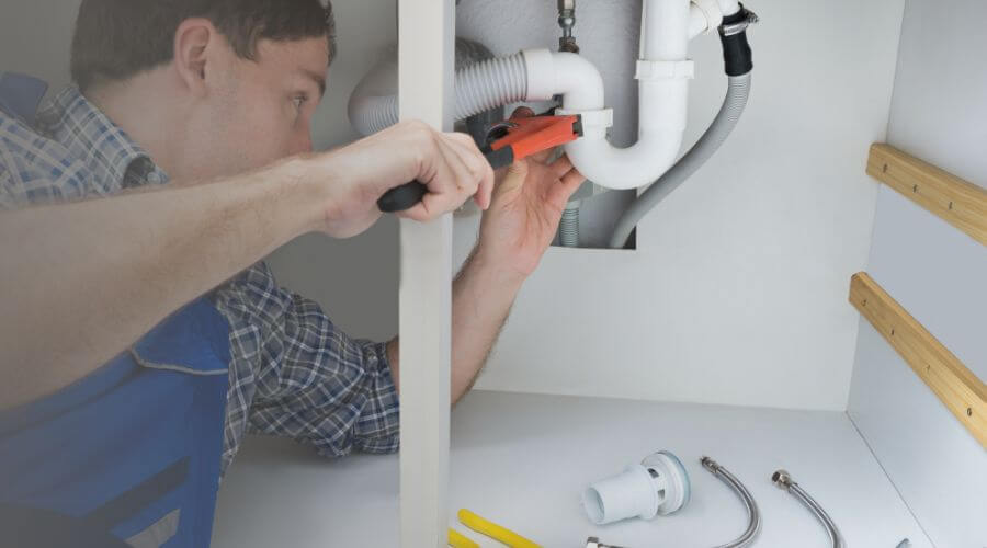 Expert burst pipe repair services in Fort Davis, TX